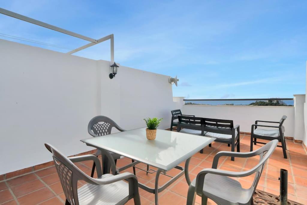 Duplex Con Vistas Al Mar, Piscina Y Gimnasio - Las Abejeras 226 Εστεπόνα Εξωτερικό φωτογραφία